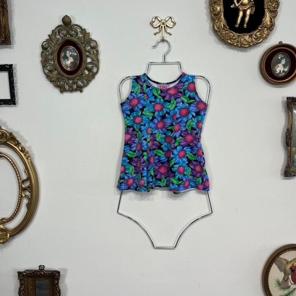Vintage TIKI Floral Tank Top – Bright 90s Tropical Print Sleeveless Top